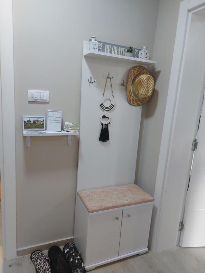 # Espresso 2 Apartman Sa Garazom Sremska Mitrovica Exterior photo